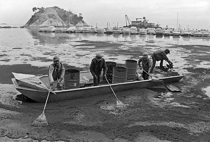 1973 Oil spill Vancouver i